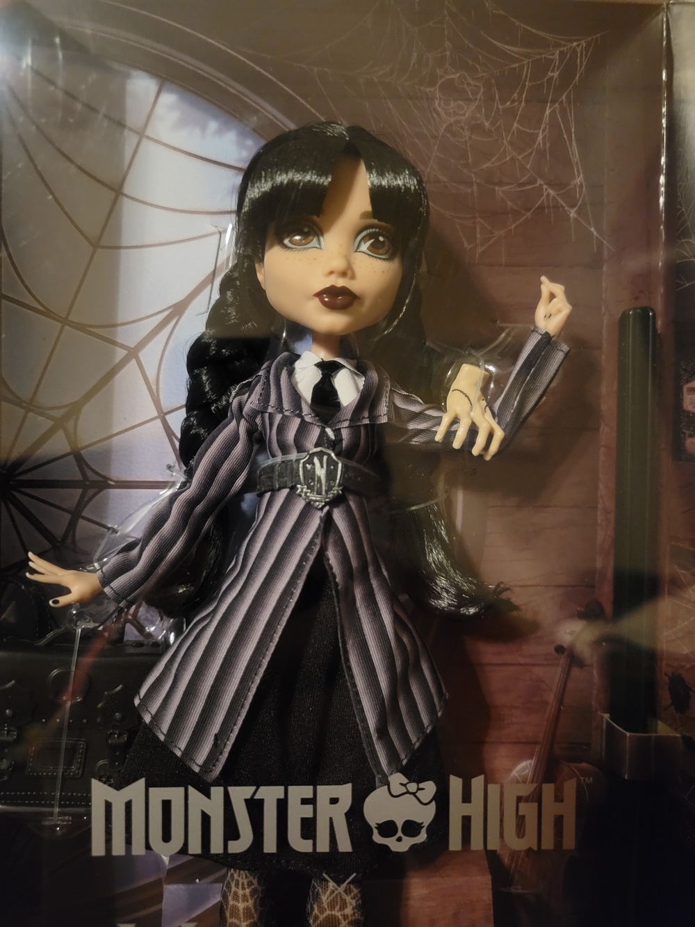 Monster High x Wednesday Addams Doll - Picture 2 of 2